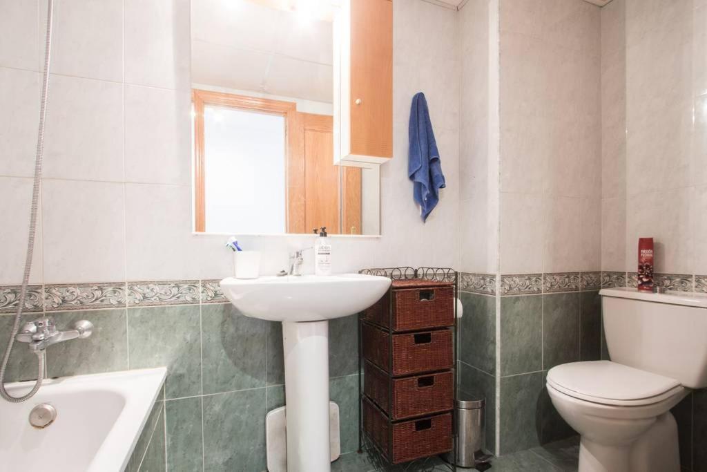 Central Market Guestrooms Alicante Dış mekan fotoğraf
